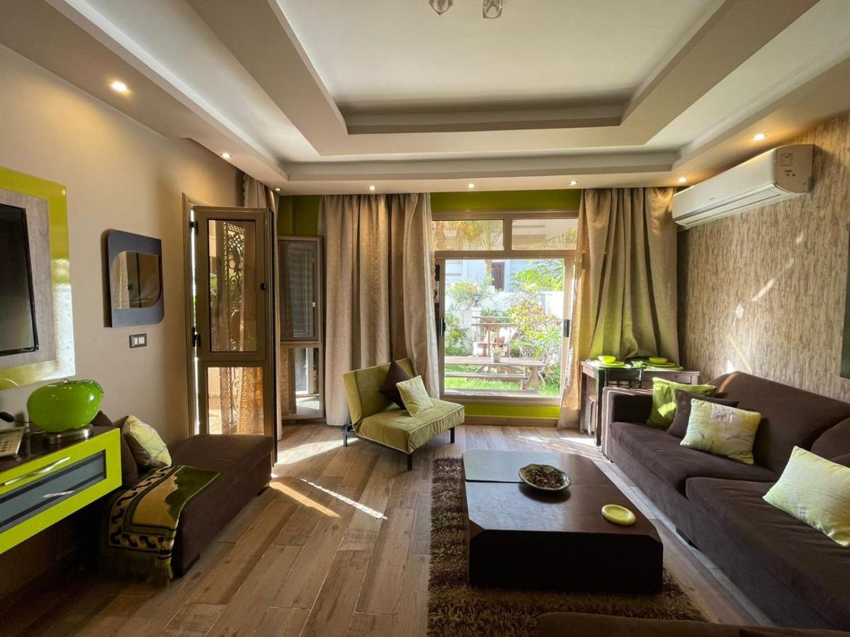 Luxury Mamoura Apartment Alexandria