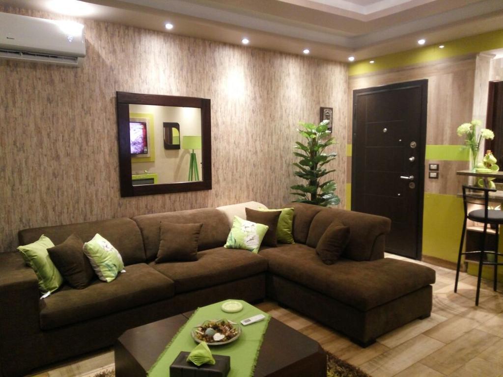 Luxury Mamoura